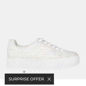 Betsey Johnson Sidny Ivory sneakers